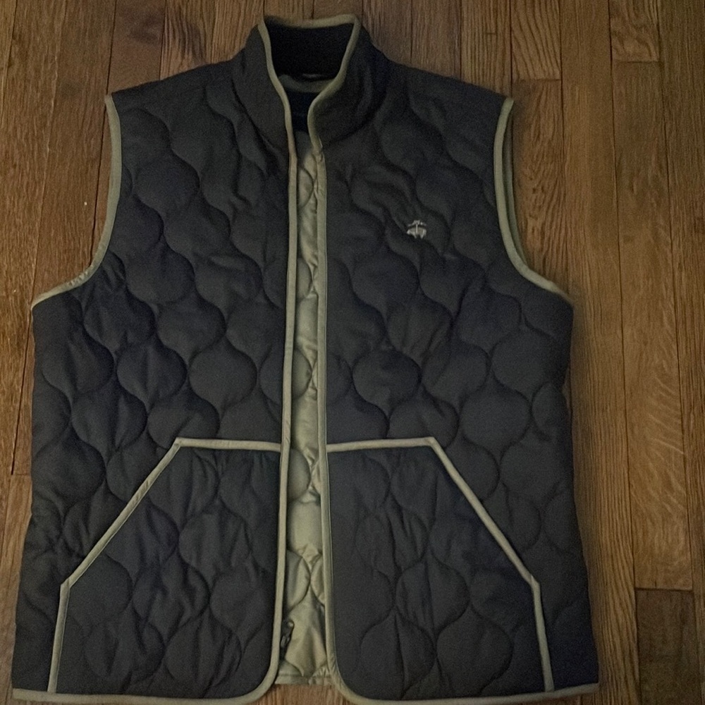 Brooks Brothers quilted vest